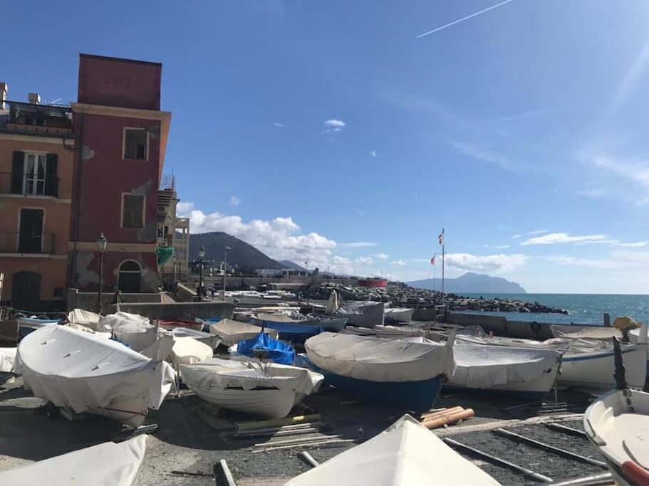 Apartamento Pisi Home, 2 Min Dalla E Dall' Ospedale Gaslini